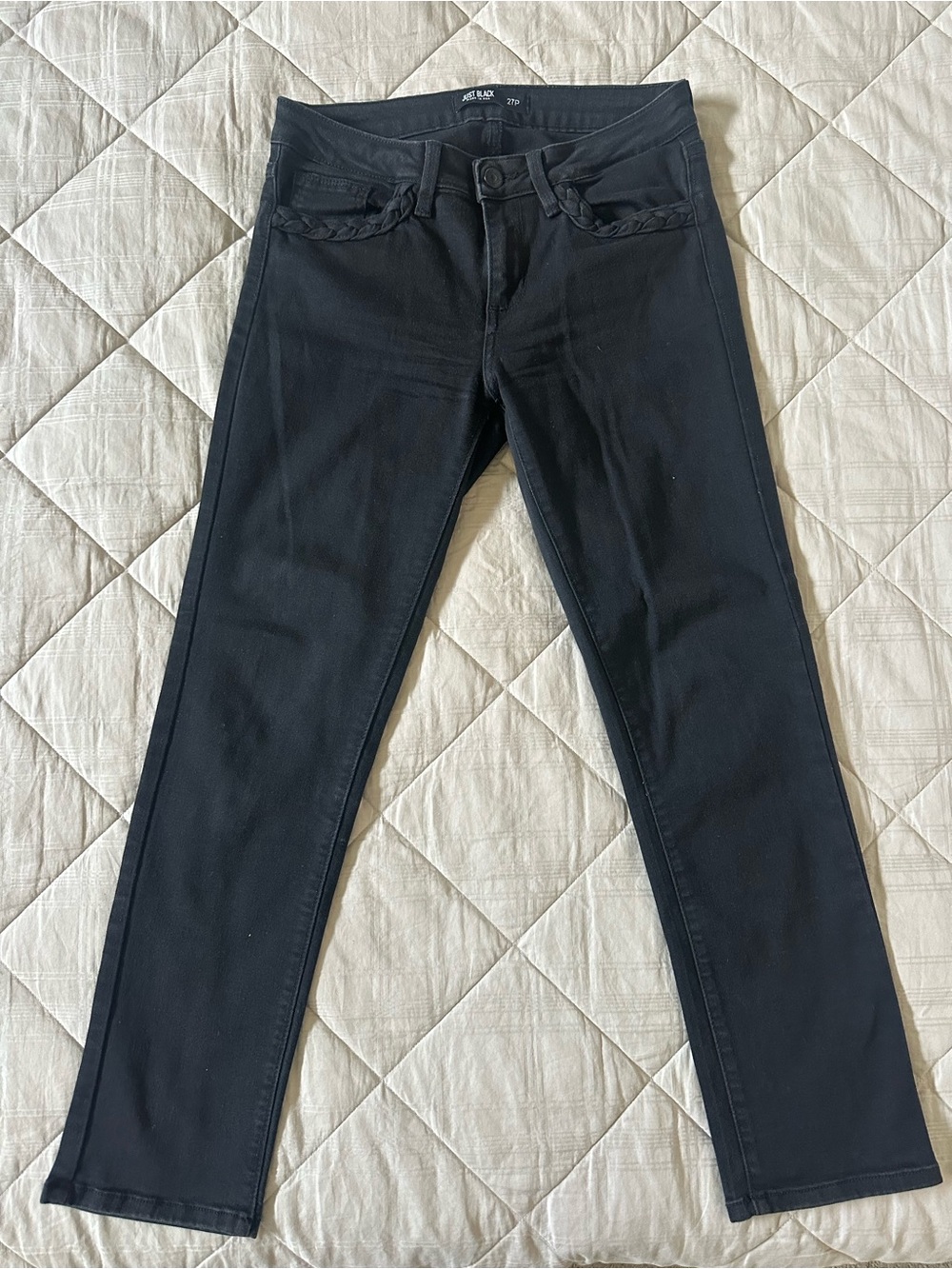 Just Black Women's Black Skinny Jeans with Braided Pocket Trim-      Sz 27P